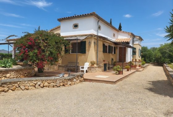 Finca - Resale - Llucmajor -
                Llucmajor