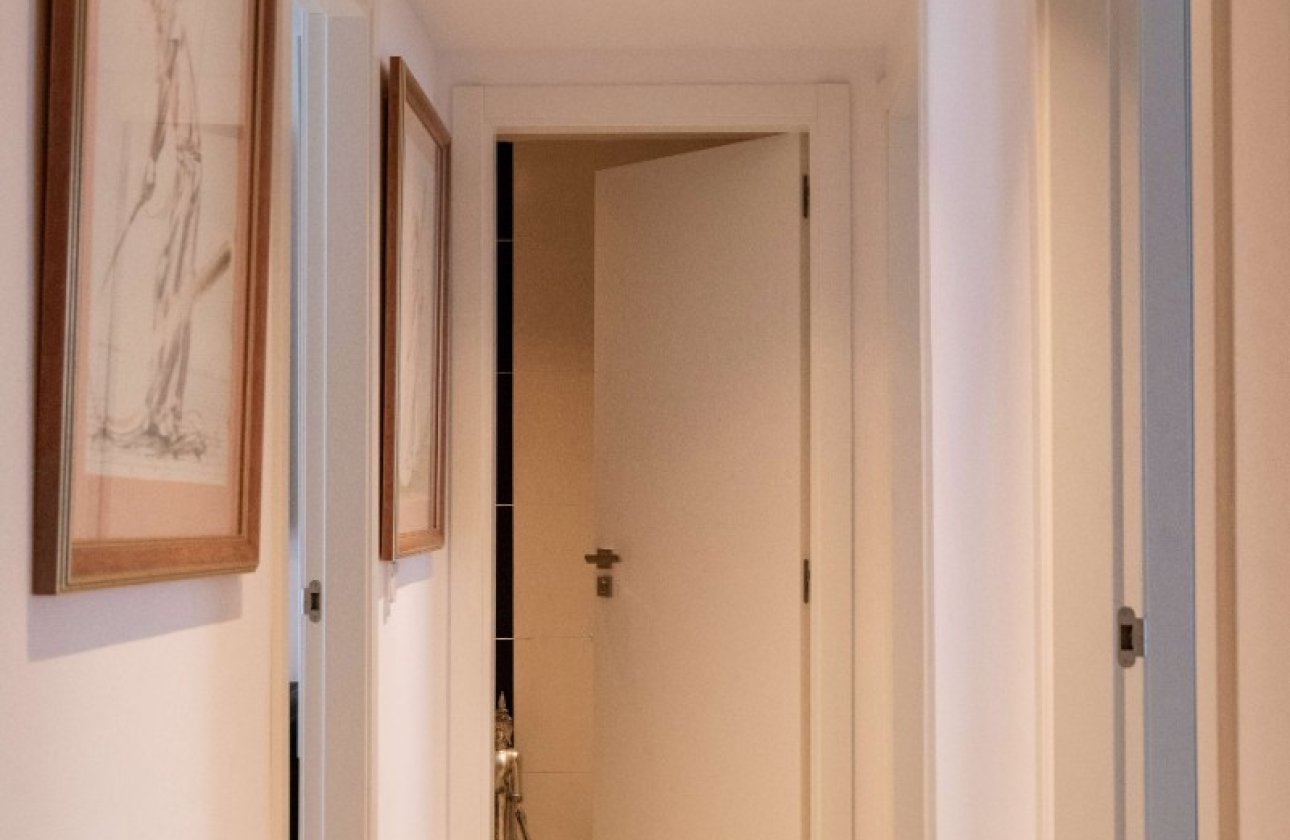 Resale - Apartment / flat -
Palmanova - Calviá